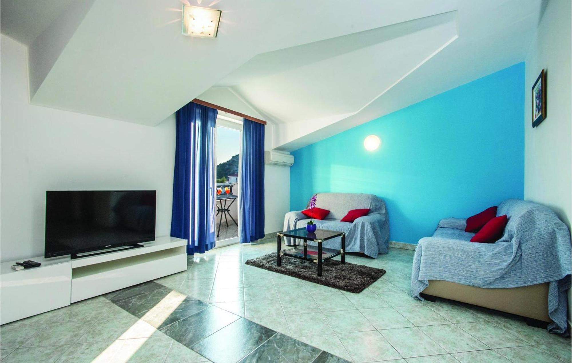 Seahorse Apartments Ражань Экстерьер фото