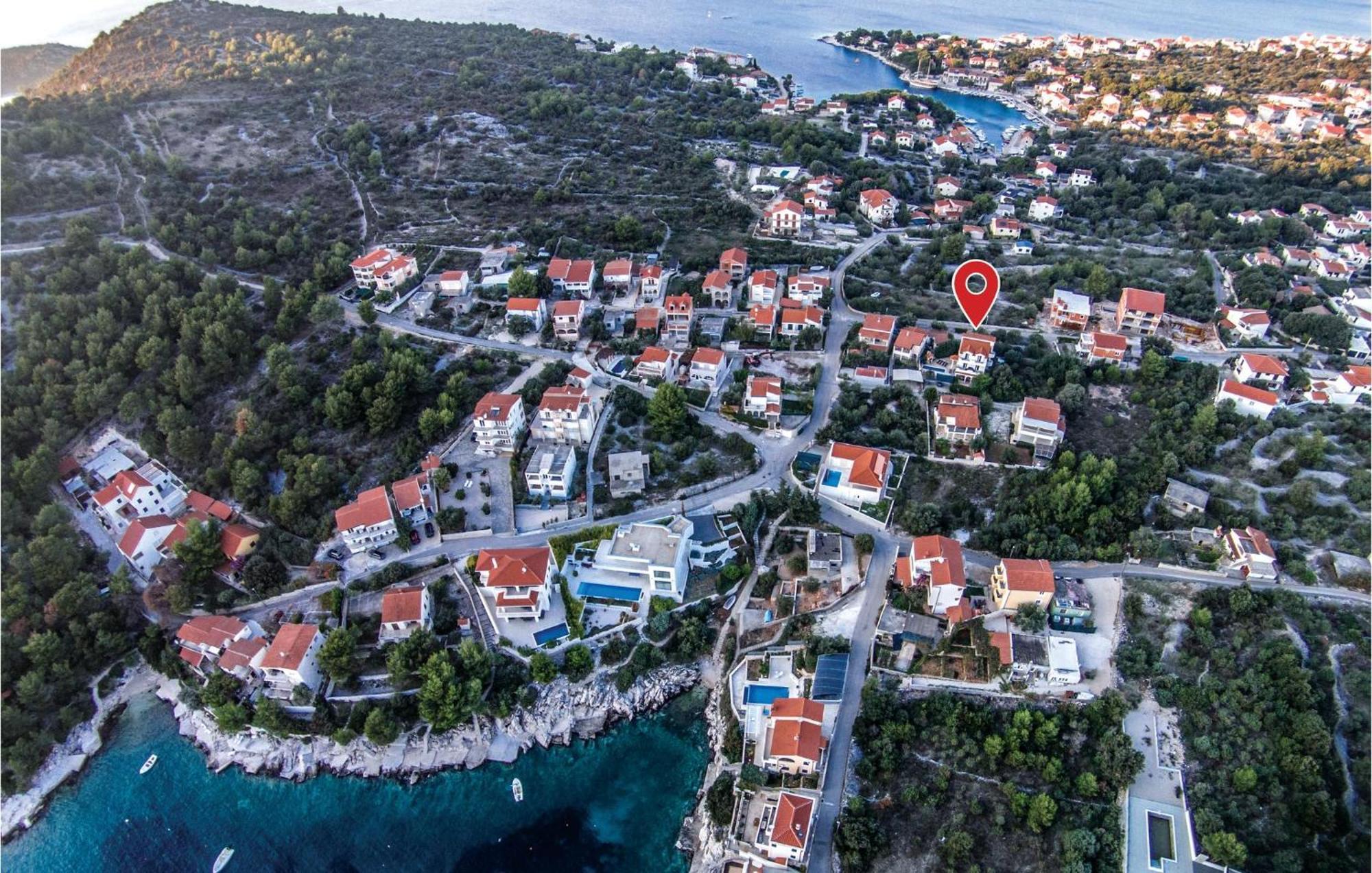 Seahorse Apartments Ражань Экстерьер фото